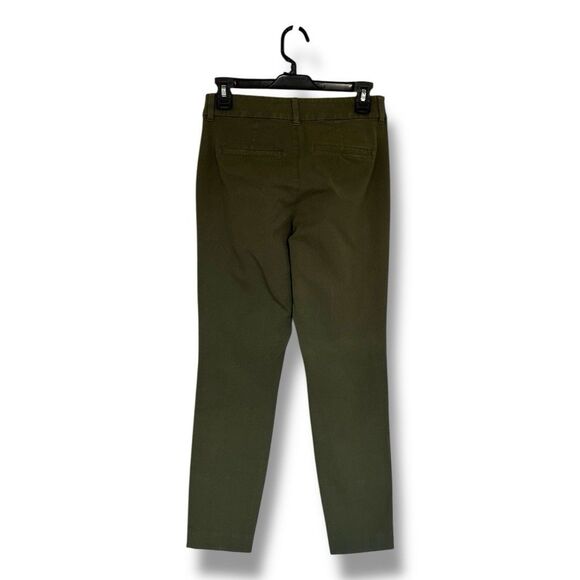 Old Navy Womens Size 2 Olive Green Pixie High Rise Khaki Pants - Picture 2 of 9